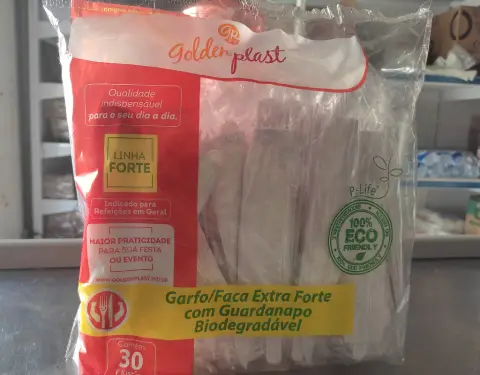 Kit Garfo Faca c/ Guardanapo Branco pct. 30un